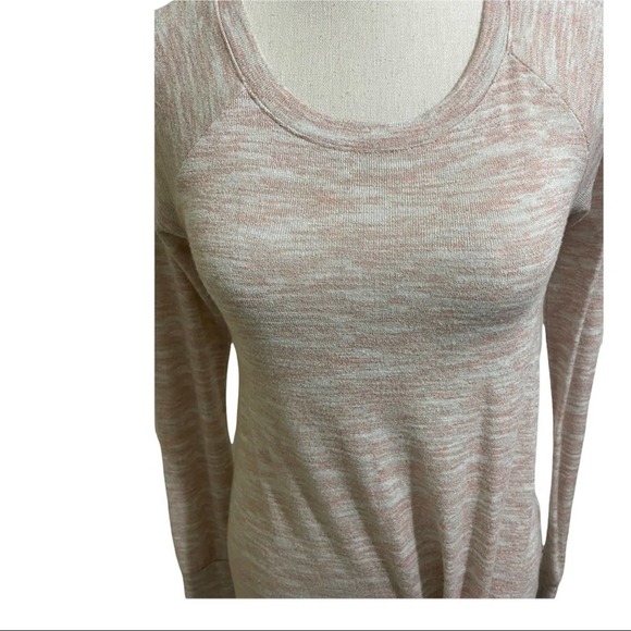 Juicy Couture long sleeve knot tie pattern size X-Small top. - Picture 2 of 7